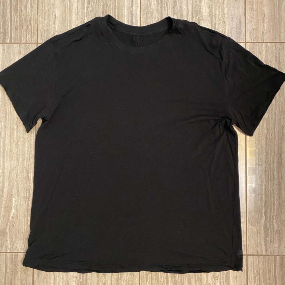 Lululemon Black Shirt